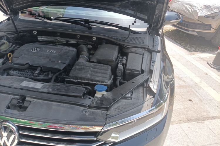 Used Volkswagen Magotan 2017 380TSI DSG Prestige Edition Engine Bay Left