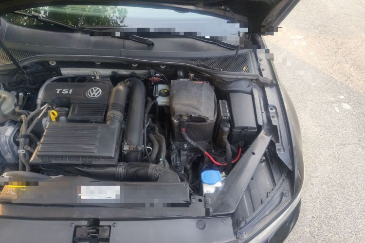 Used Volkswagen Magotan 2017 280TSI DSG Comfort Model Engine Bay Left