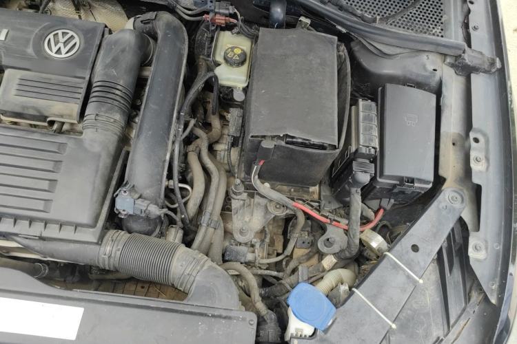 Used Volkswagen Magotan 2017 280TSI DSG Leading Edition Engine Bay Left