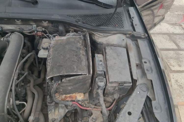 Used Volkswagen Magotan 2017 280TSI DSG Leading Edition Engine Bay Left