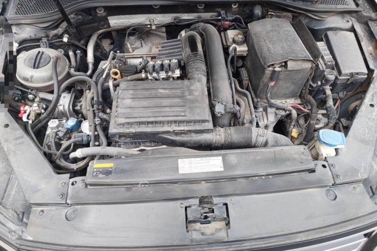Used Volkswagen Magotan 2017 280TSI DSG Leading Edition Engine Bay