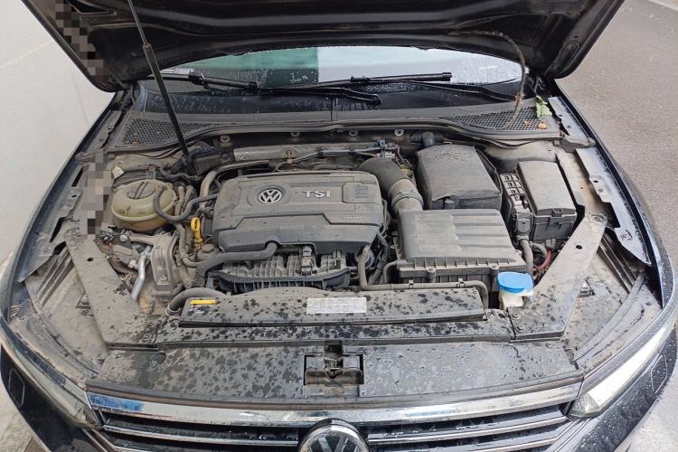Used Volkswagen Magotan 2017 380TSI DSG Prestige Edition Engine Bay