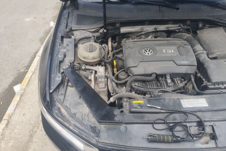 Used Volkswagen Magotan 2017 330TSI DSG Leading Model Engine Bay Right