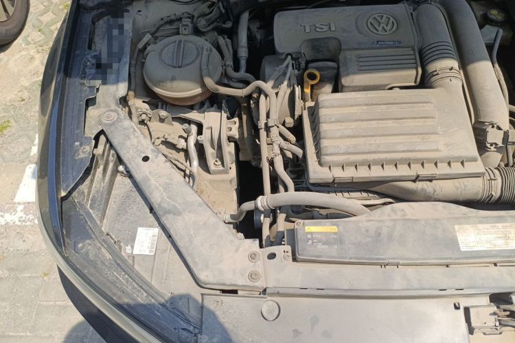 Used Volkswagen Magotan 2017 280TSI DSG Comfort Model Engine Bay Right