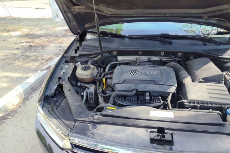 Used Volkswagen Magotan 2017 330TSI DSG Luxury Model Engine Bay Right