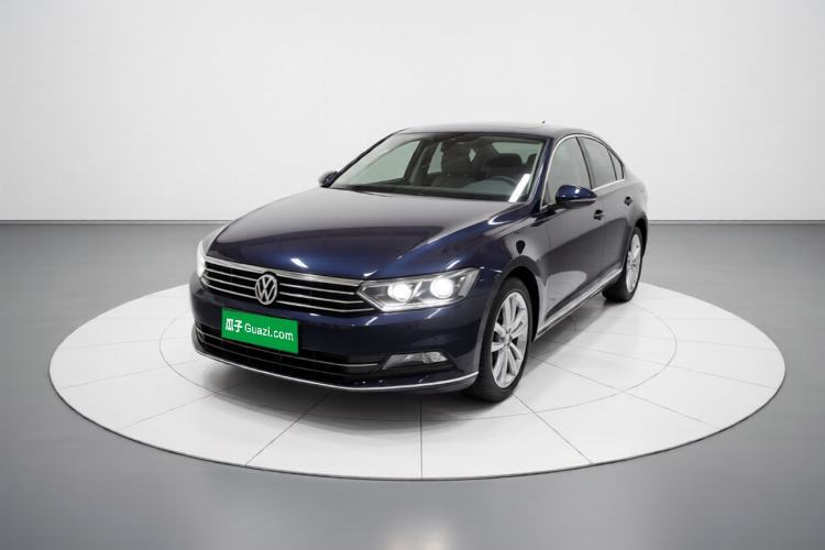 Ojetý Volkswagen Magotan 2017 380TSI DSG Luxury Model Guazi used car, China used car export, Used car for sale, Used  cars, Cheapest cars for sale