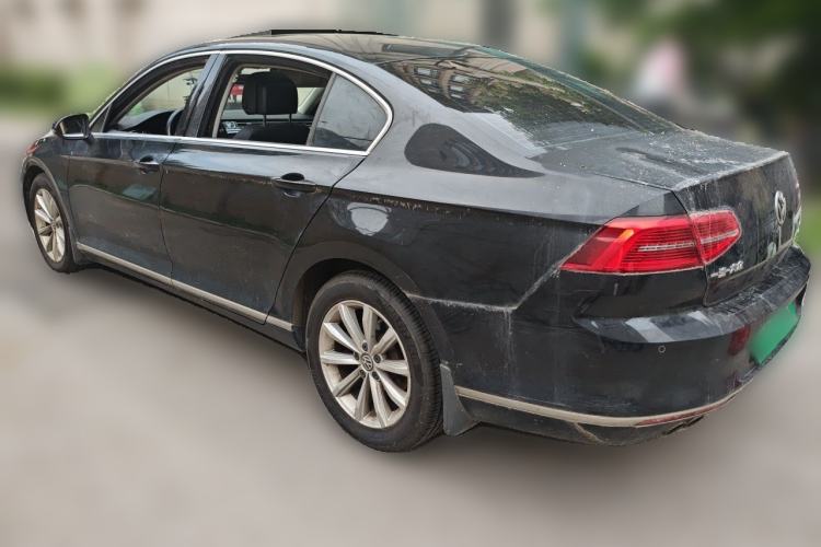 Used Volkswagen Magotan 2017 330TSI DSG Leading Model Exterior 2