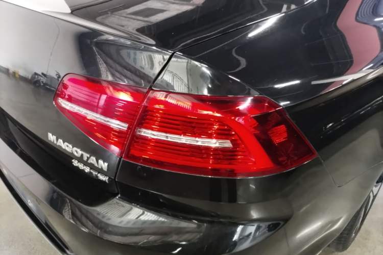 Used Volkswagen Magotan 2017 380TSI DSG Prestige Edition Exterior 3