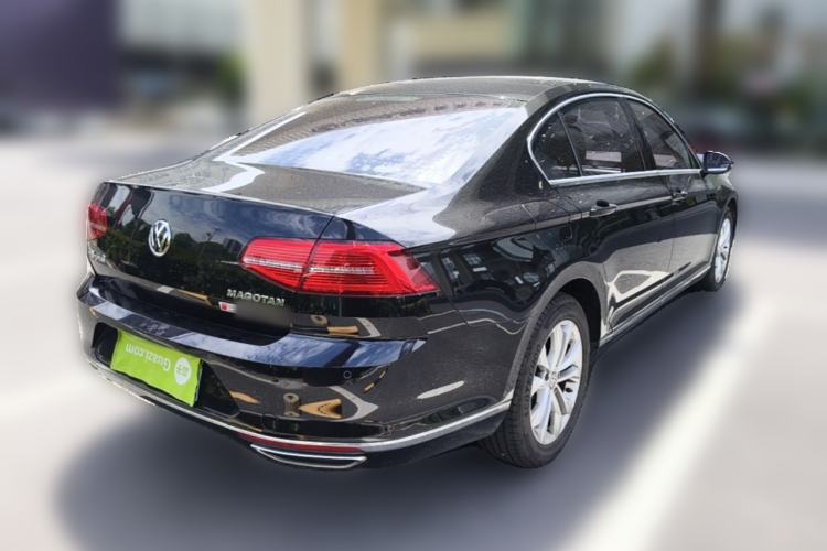 Used Volkswagen Magotan 2017 330TSI DSG Luxury Model Exterior 5