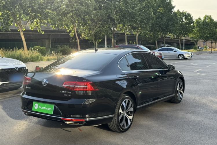 Used Volkswagen Magotan 2017 380TSI DSG Prestige Edition Exterior 5