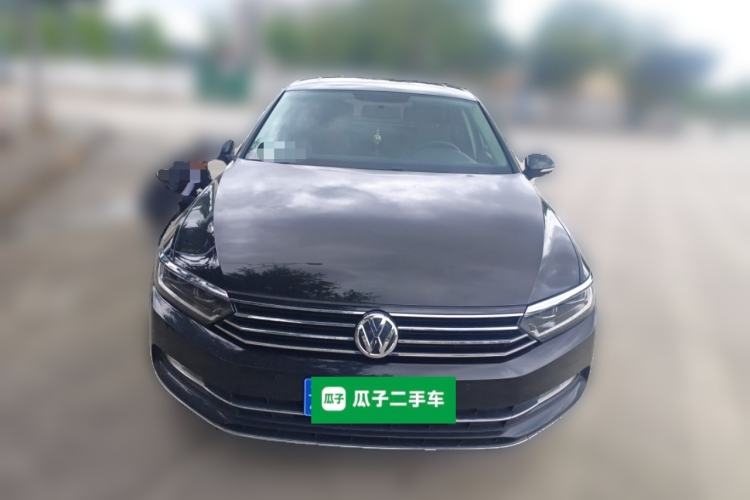Used Volkswagen Magotan 2017 280TSI DSG Leading Edition Front