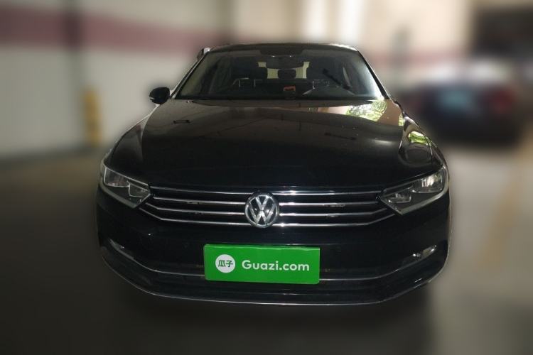 Used Volkswagen Magotan 2017 330TSI DSG Leading Model Front