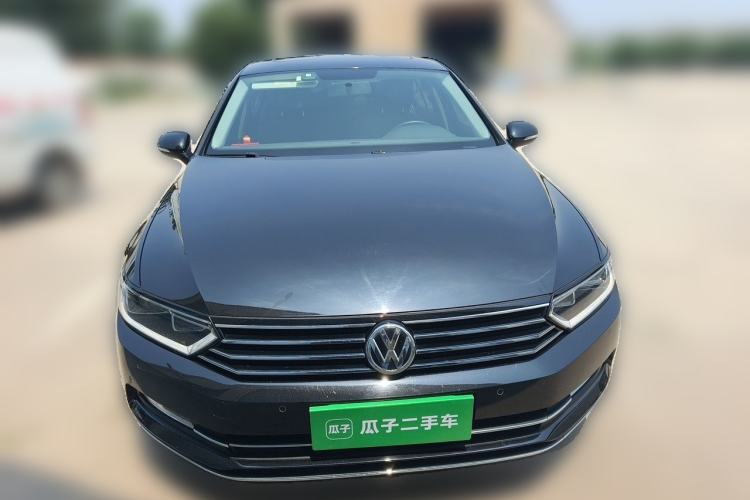 Used Volkswagen Magotan 2017 330TSI DSG Leading Model Front