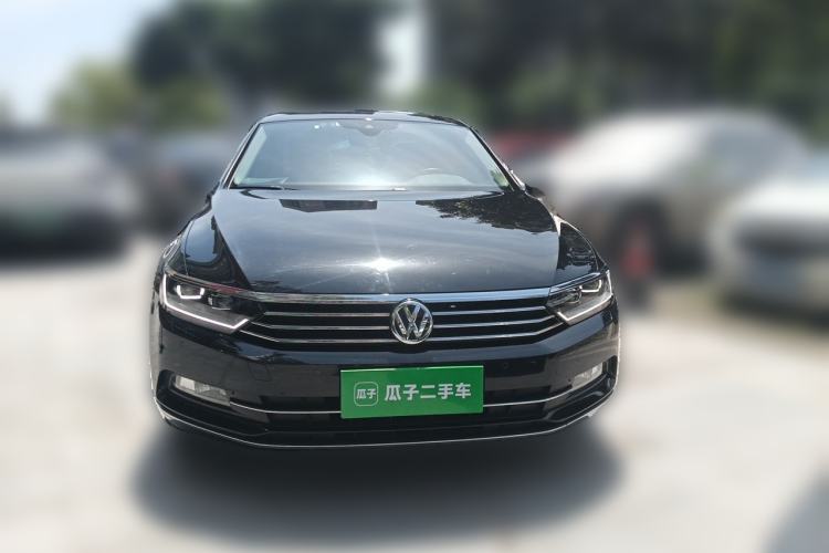 Used Volkswagen Magotan 2017 380TSI DSG Prestige Edition Front