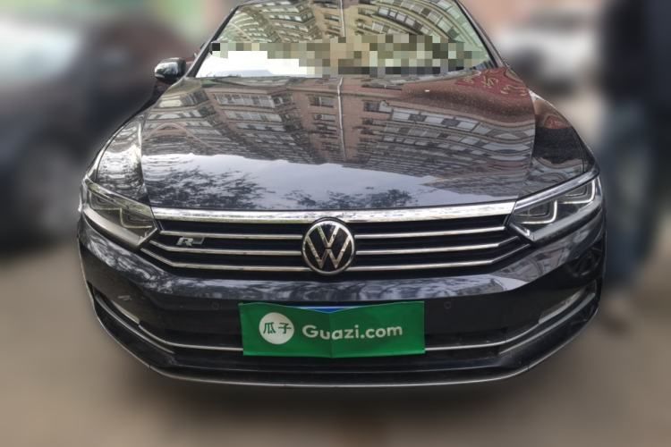 Used Volkswagen Magotan 2017 330TSI DSG Luxury Model Front