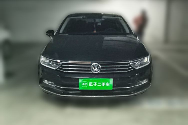 Used Volkswagen Magotan 2017 330TSI DSG Leading Model Front