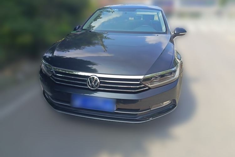 Used Volkswagen Magotan 2017 330TSI DSG Leading Model Front