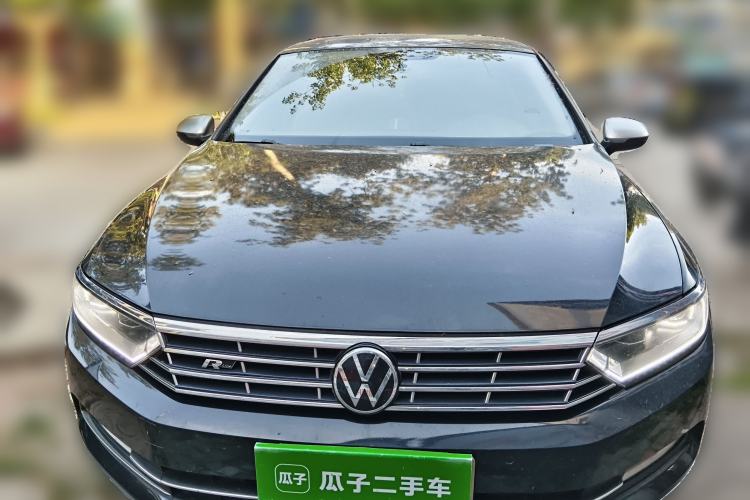 Used Volkswagen Magotan 2017 330TSI DSG Leading Model Front