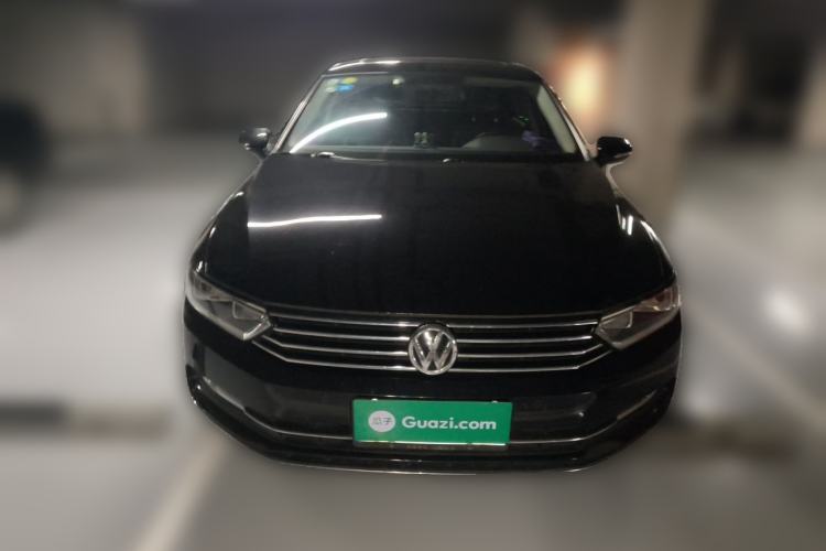 Used Volkswagen Magotan 2017 330TSI DSG Leading Model Front