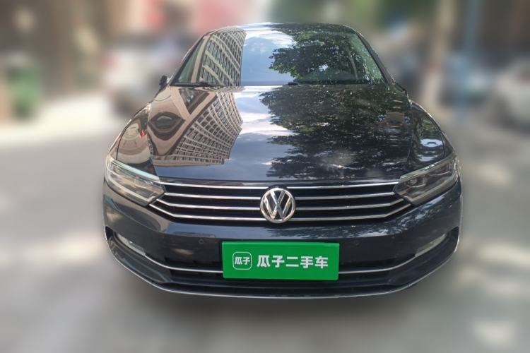 Used Volkswagen Magotan 2017 330TSI DSG Leading Model Front