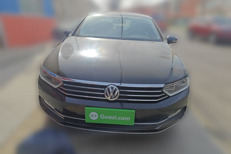 Used Volkswagen Magotan 2017 330TSI DSG Leading Model Front