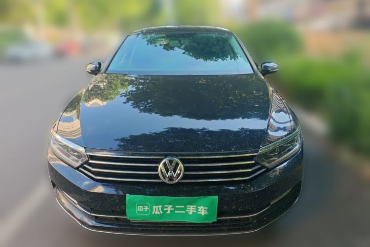 Used Volkswagen Magotan 2017 330TSI DSG Leading Model Front