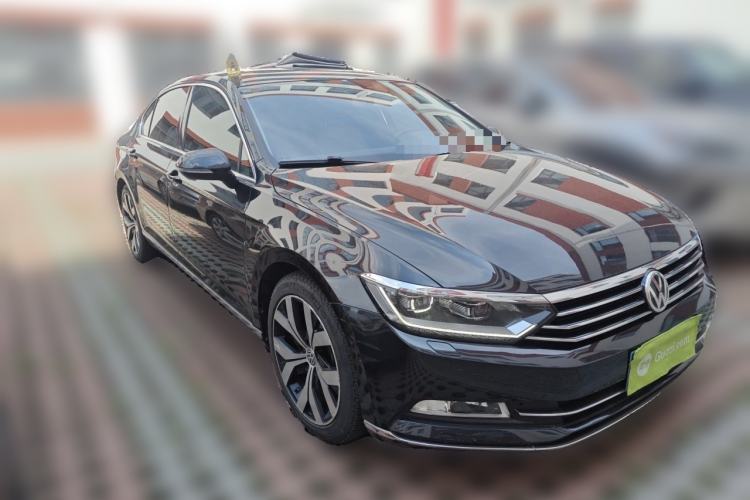 Used Volkswagen Magotan 2017 380TSI DSG Flagship Edition Front Right 45 Deg