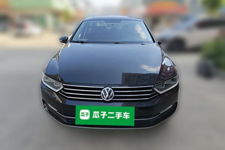 Used Volkswagen Magotan 2017 330TSI DSG Leading Model Front