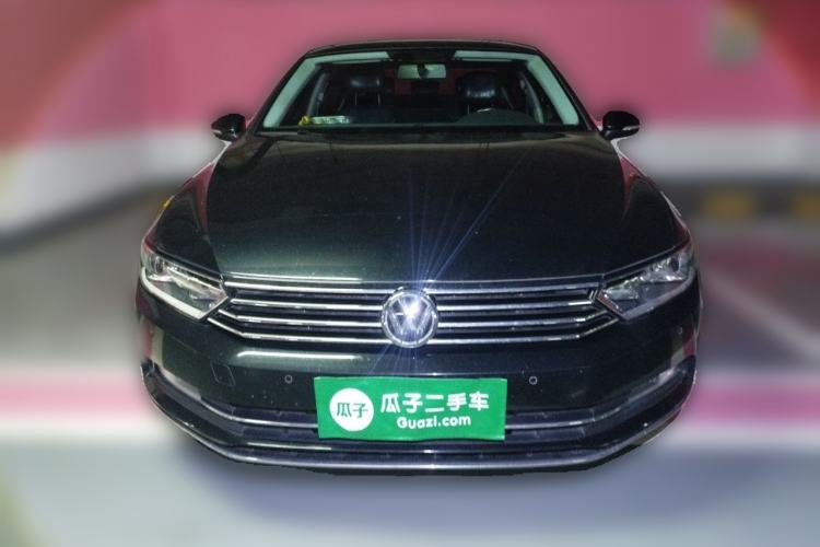 Used Volkswagen Magotan 2017 330TSI DSG Leading Model Front