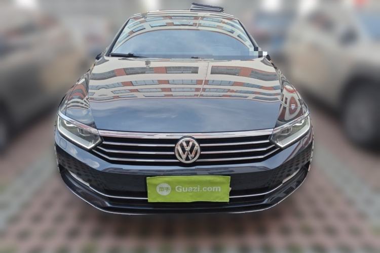 Used Volkswagen Magotan 2017 380TSI DSG Flagship Edition Front