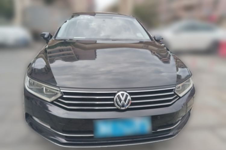 Used Volkswagen Magotan 2017 280TSI DSG Leading Edition Front