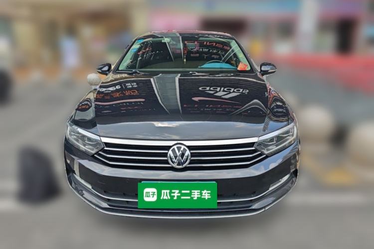 Used Volkswagen Magotan 2017 330TSI DSG Leading Model Front