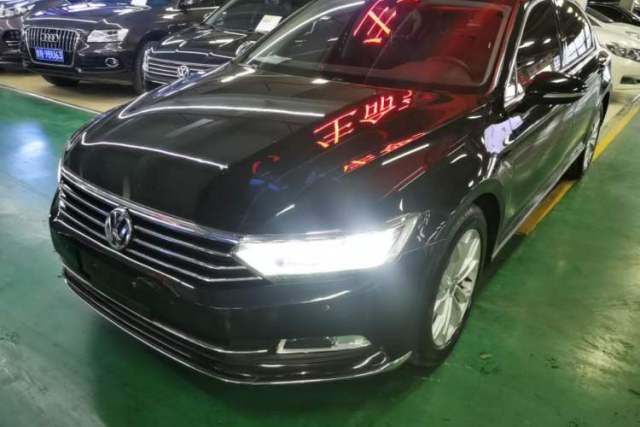 Used Volkswagen Magotan 2017 330TSI DSG Luxury Model