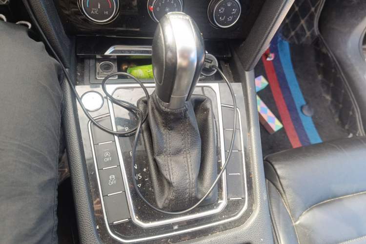Used Volkswagen Magotan 2017 330TSI DSG Leading Model Gear Lever