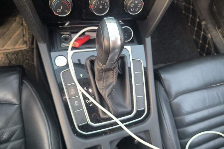 Used Volkswagen Magotan 2017 330TSI DSG Leading Model Gear Lever