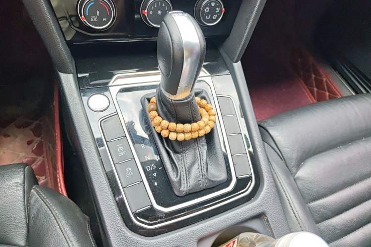 Used Volkswagen Magotan 2017 330TSI DSG Leading Model Gear Lever