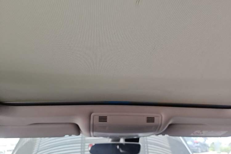 Used Volkswagen Magotan 2017 330TSI DSG Luxury Model Headliner