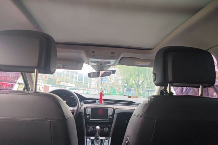 Used Volkswagen Magotan 2017 330TSI DSG Luxury Model Headliner