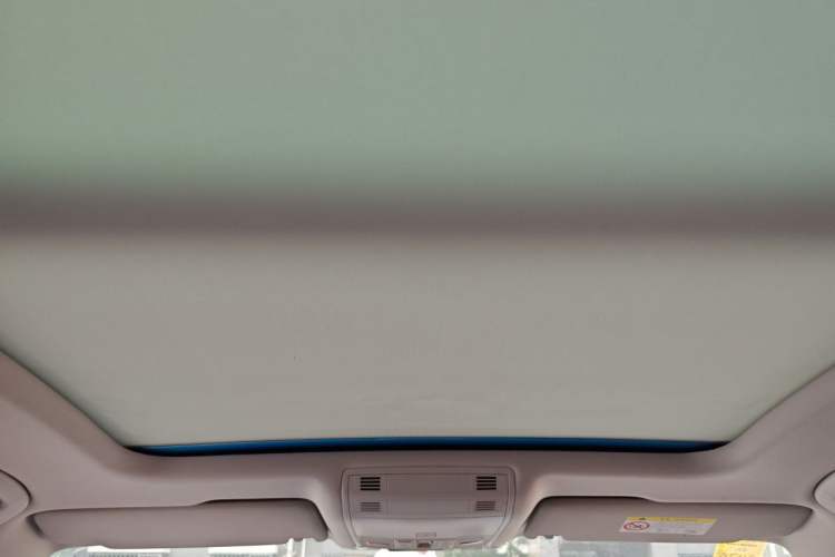 Used Volkswagen Magotan 2017 280TSI DSG Comfort Model Headliner