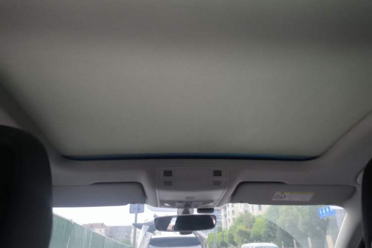 Used Volkswagen Magotan 2017 330TSI DSG Luxury Model Headliner