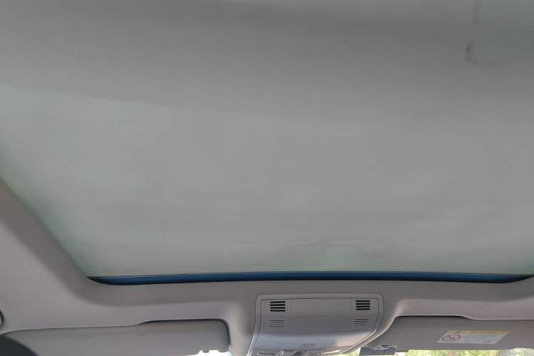 Used Volkswagen Magotan 2017 380TSI DSG Luxury Model Headliner