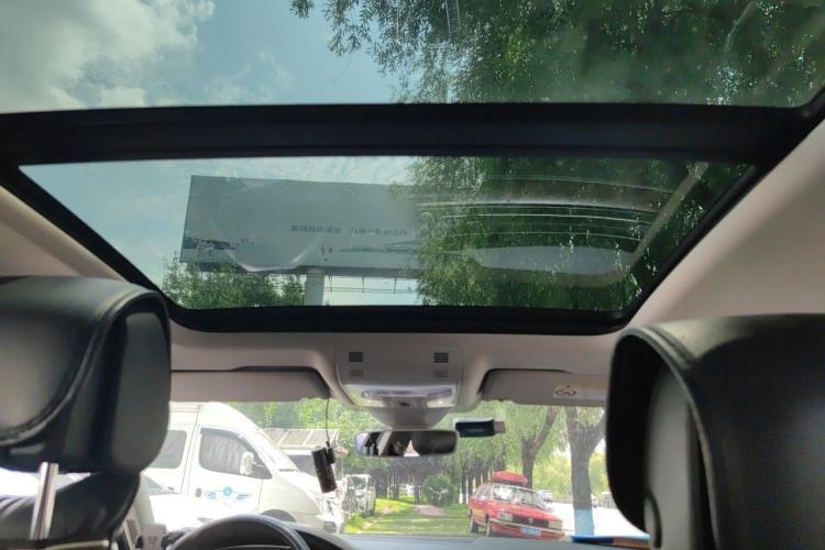 Used Volkswagen Magotan 2017 330TSI DSG Luxury Model Headliner