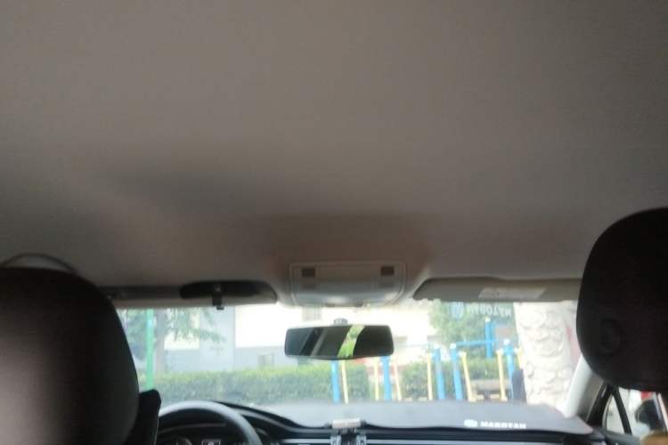 Used Volkswagen Magotan 2017 280TSI DSG Comfort Model Headliner