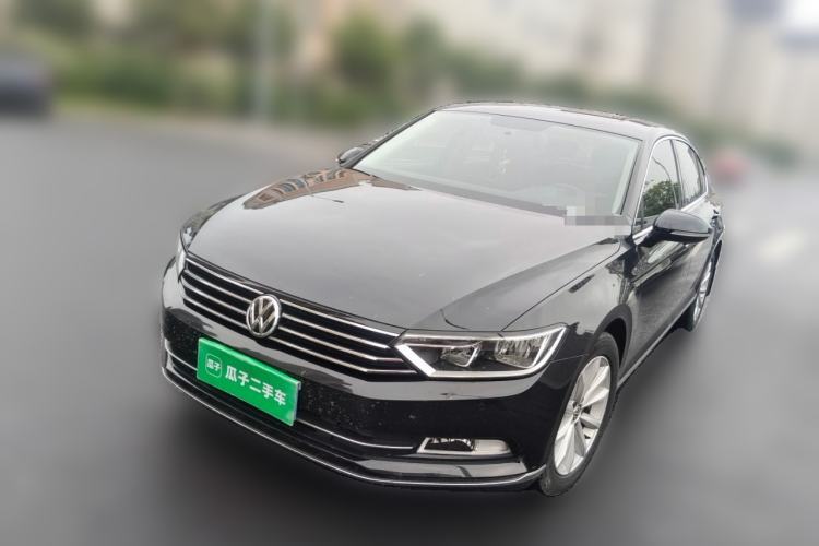 Used Volkswagen Magotan 2017 330TSI DSG Leading Model Guazi used car, China used car export, Used car for sale, Used cars, Cheapest cars for sale