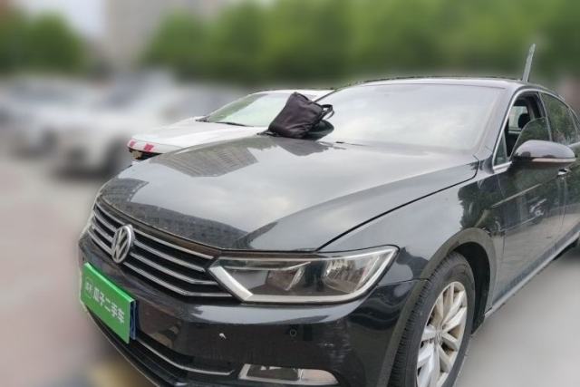 Used Volkswagen Magotan 2017 280TSI DSG Comfort Model