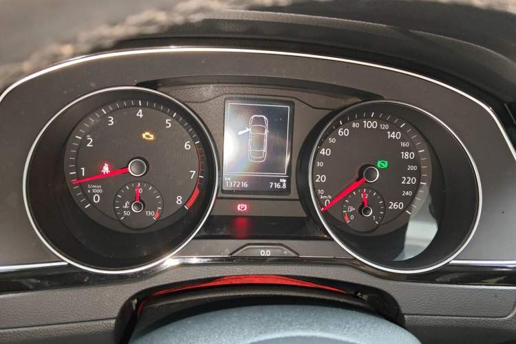 Used Volkswagen Magotan 2017 330TSI DSG Leading Model Instrument Cluster