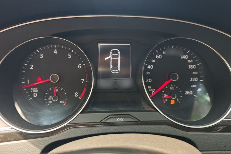 Used Volkswagen Magotan 2017 330TSI DSG Leading Model Instrument Cluster