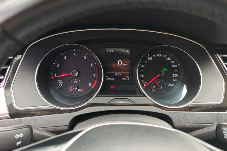 Used Volkswagen Magotan 2017 330TSI DSG Leading Model Instrument Cluster