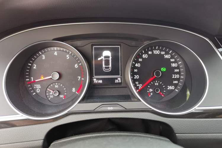 Used Volkswagen Magotan 2017 380TSI DSG Luxury Model Instrument Cluster