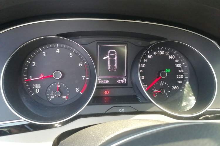 Used Volkswagen Magotan 2017 380TSI DSG Luxury Model Instrument Cluster